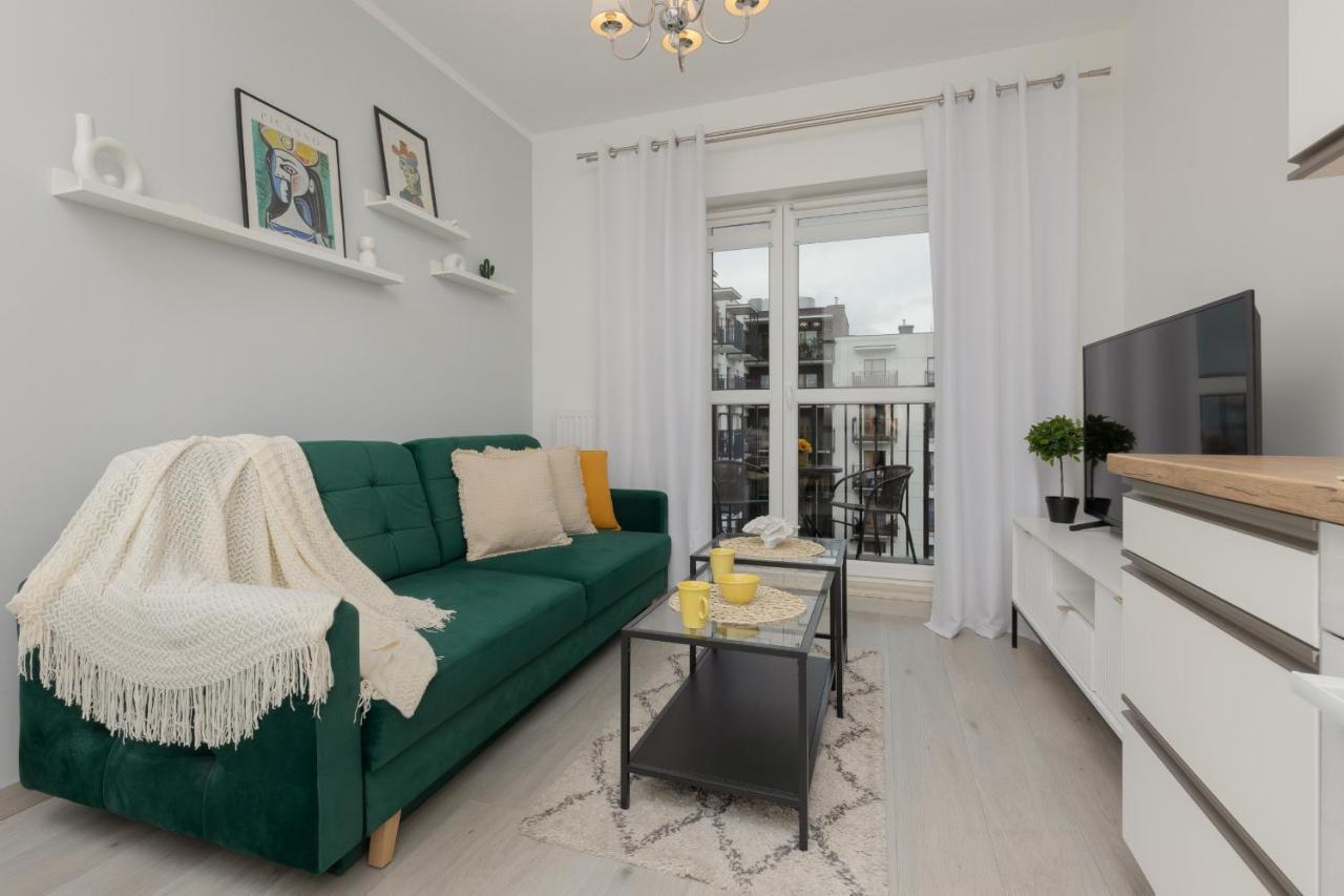 Cozy Apartment With Parking Bakalarska By Noclegi Renters Warsaw Exterior photo